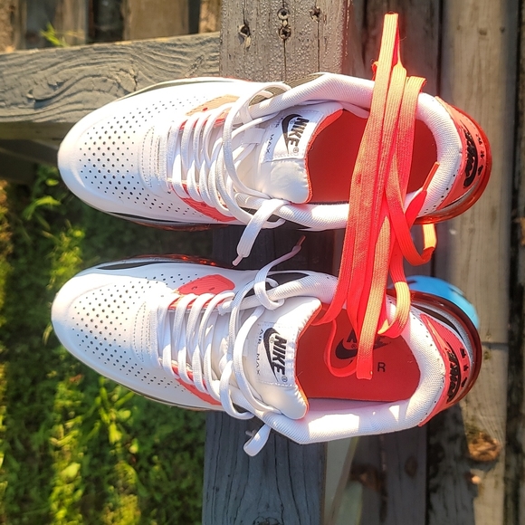 Air max Plus - Picture 5 of 6